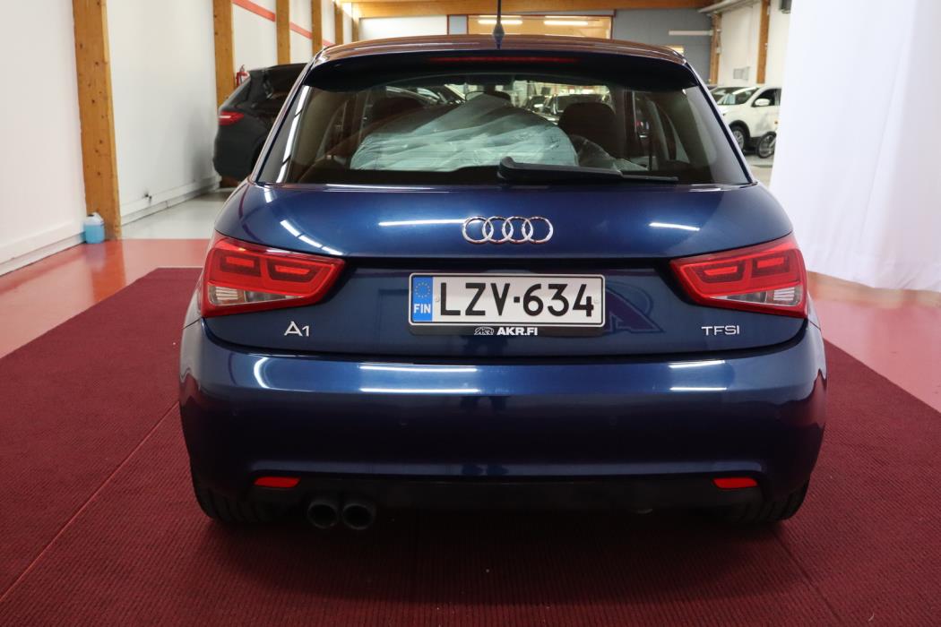 AUDI A1 2012