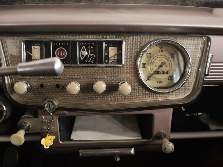 HILLMAN Minx 1953