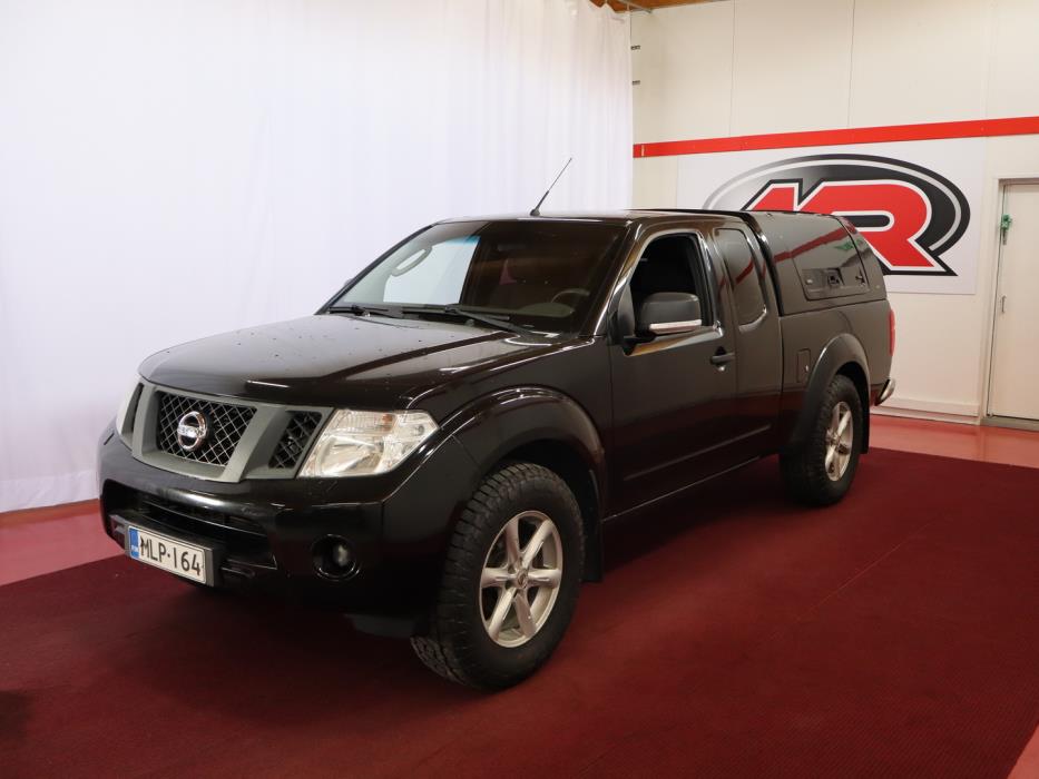 NISSAN Navara 2013