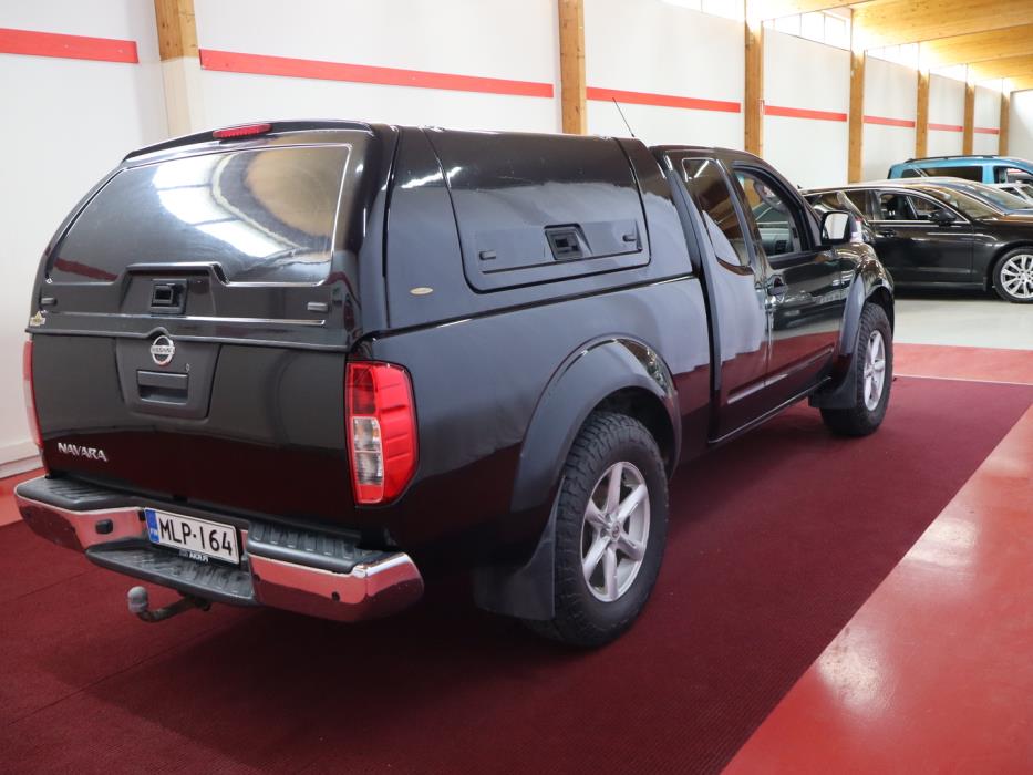NISSAN Navara 2013