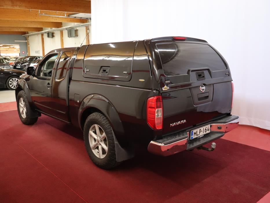 NISSAN Navara 2013