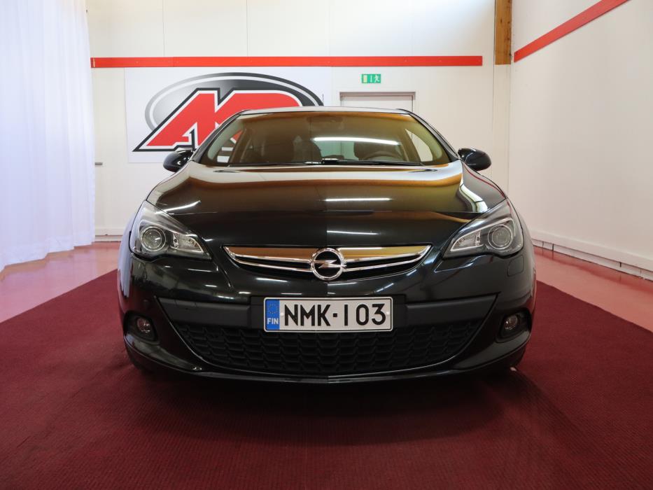 OPEL Astra 2012