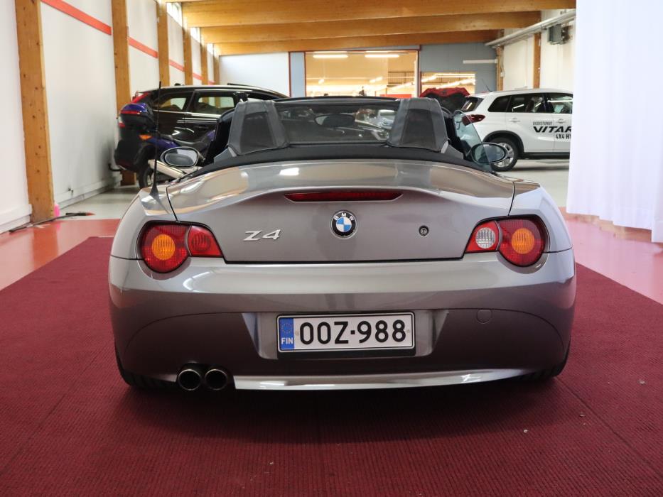 BMW Z4 2003