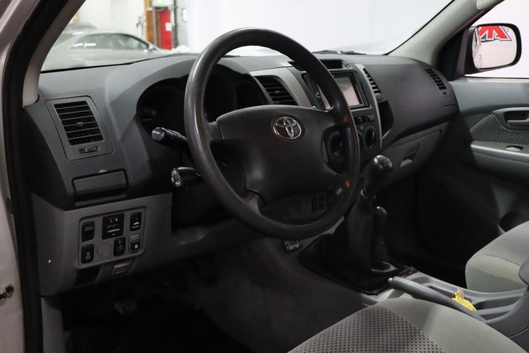 TOYOTA Hilux 2006