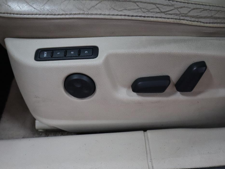 SKODA Superb 2010
