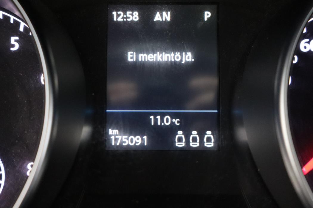 VOLKSWAGEN Golf Sportsvan 2017