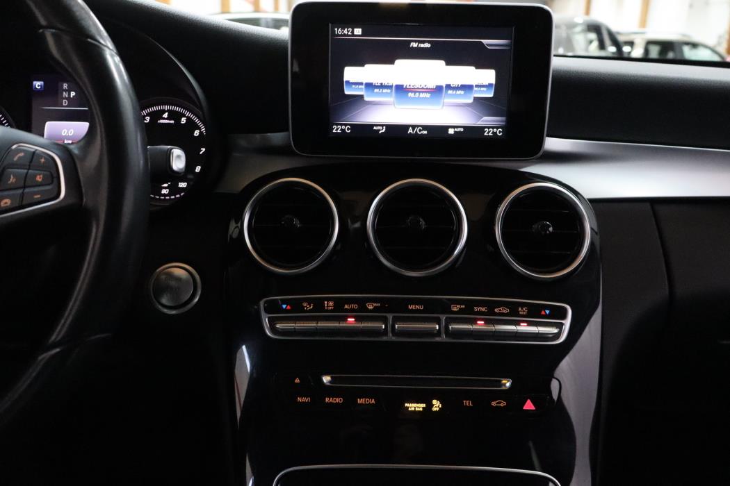 MERCEDES-BENZ C 2018