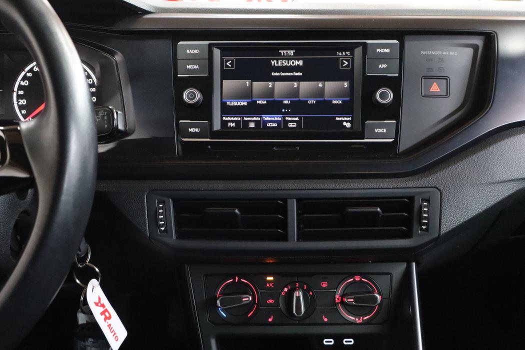 VOLKSWAGEN Polo 2020