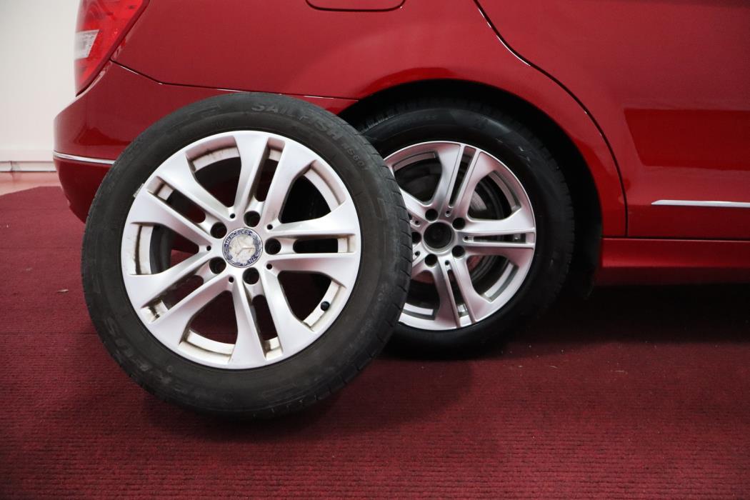 MERCEDES-BENZ C 2013