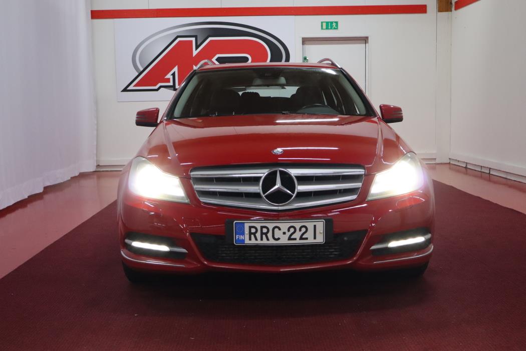 MERCEDES-BENZ C 2013
