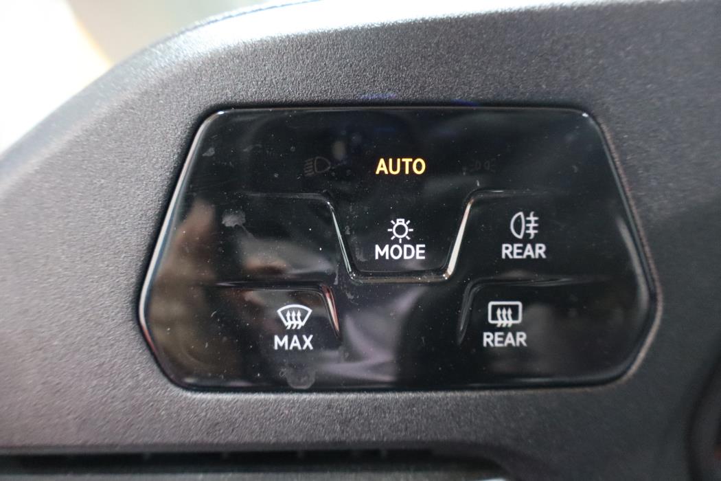 VOLKSWAGEN Caddy 2021