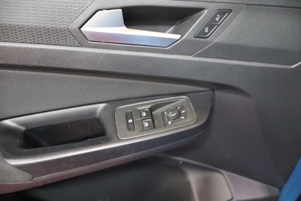 VOLKSWAGEN Caddy 2021