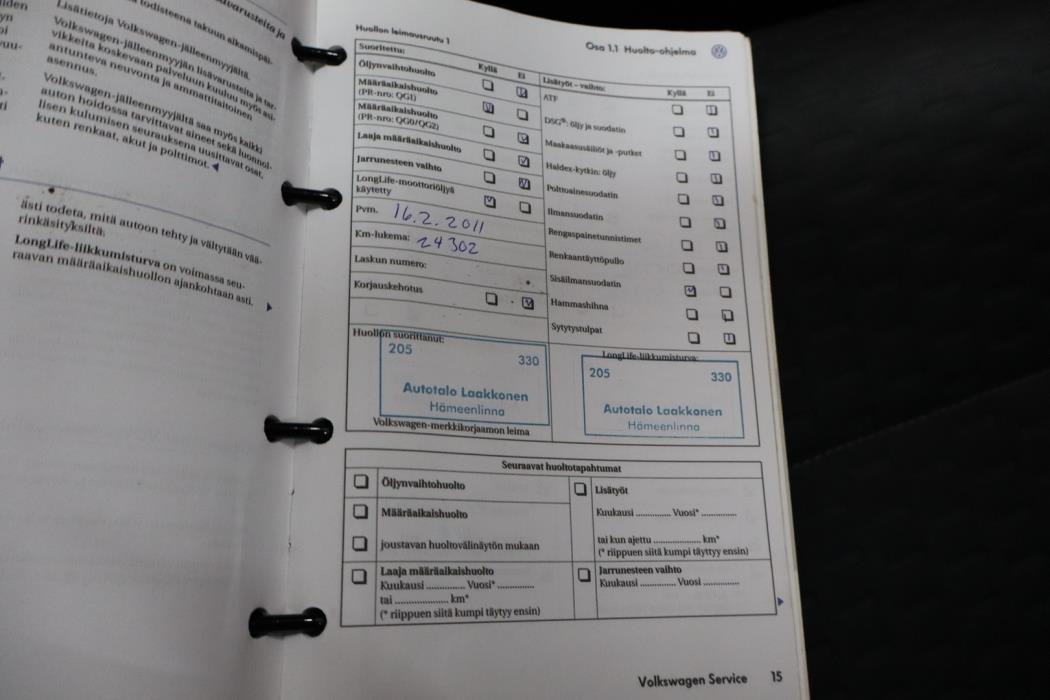 VOLKSWAGEN Touran 2009