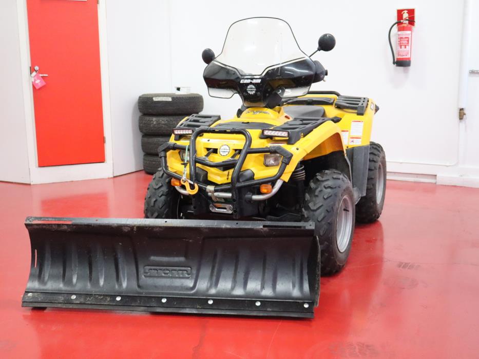 CAN-AM OUTLANDER 2005