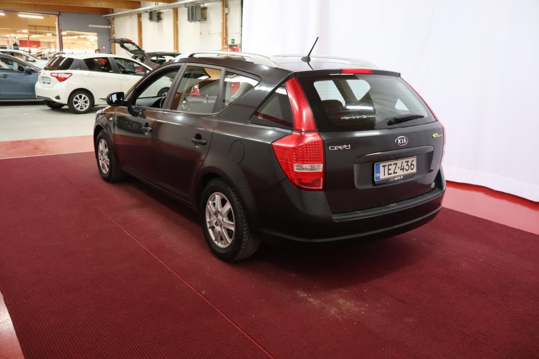 KIA cee'd 2010