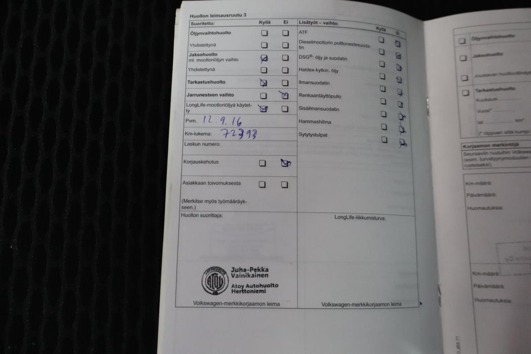 VOLKSWAGEN Golf 2012