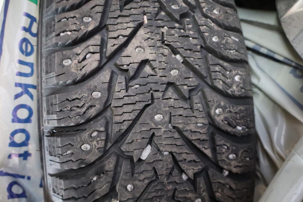 VOLKSWAGEN Golf Plus 2013