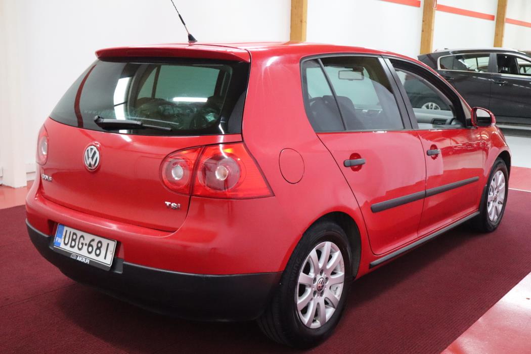 VOLKSWAGEN Golf 2008