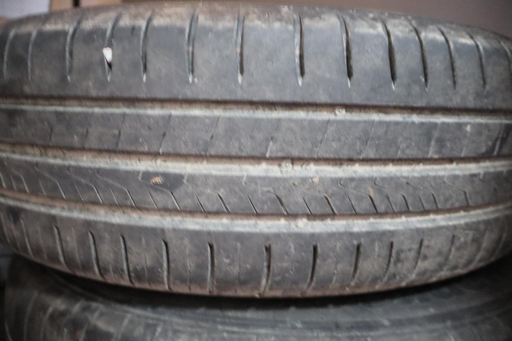 VOLKSWAGEN Caddy 2011