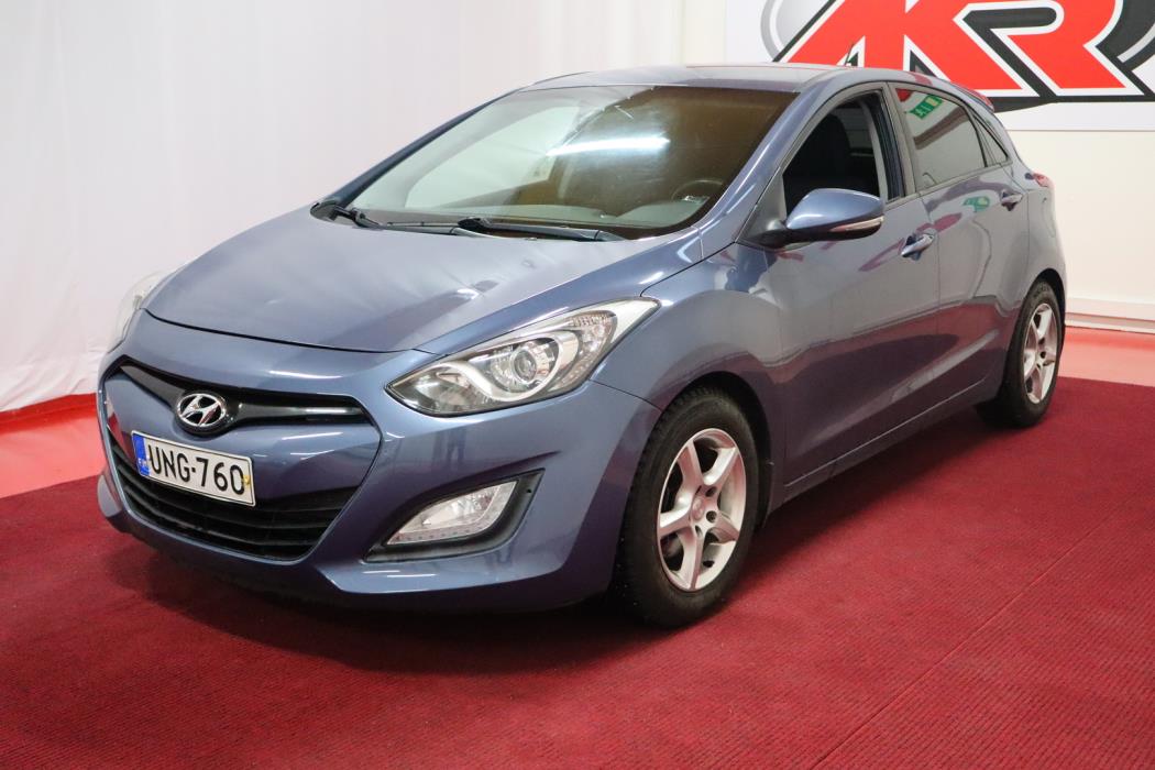 HYUNDAI i30 5d 2012