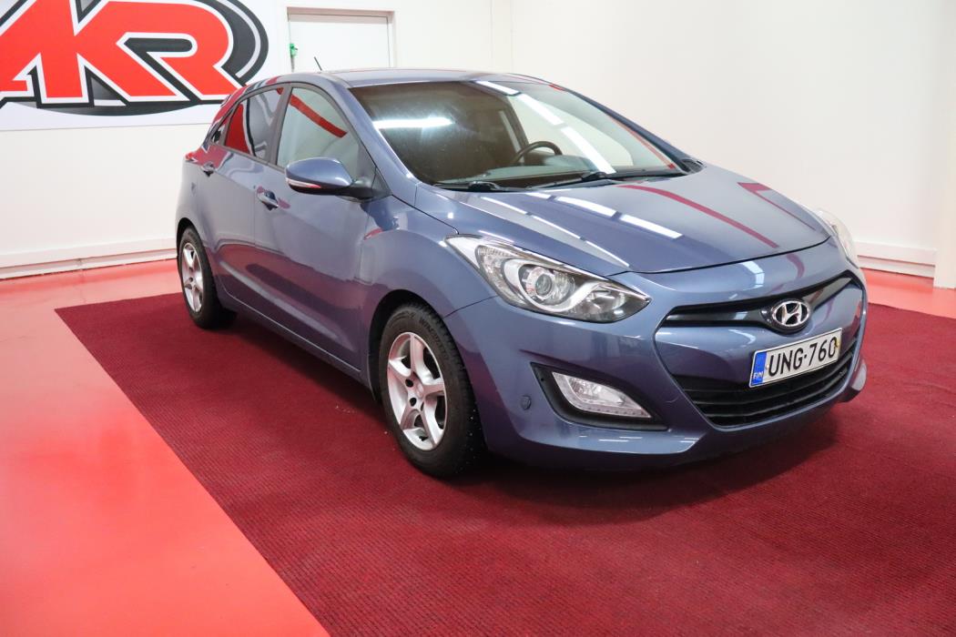 HYUNDAI i30 5d 2012