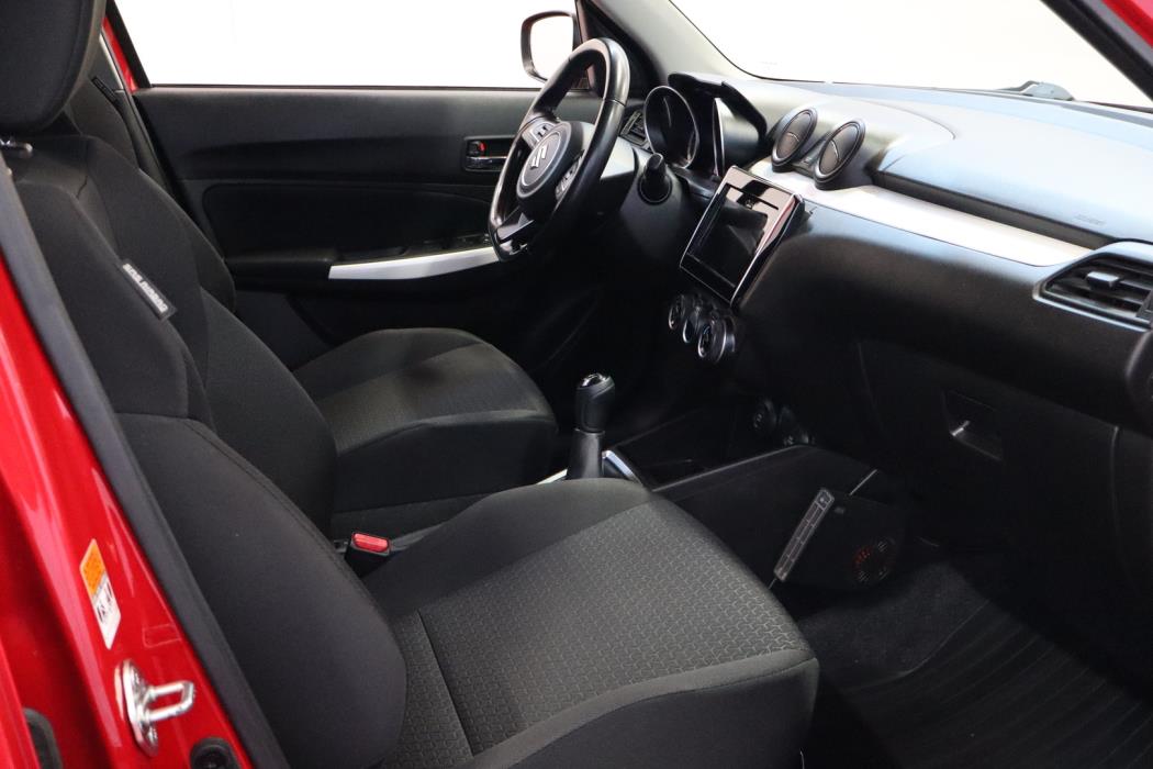 SUZUKI Swift 2020