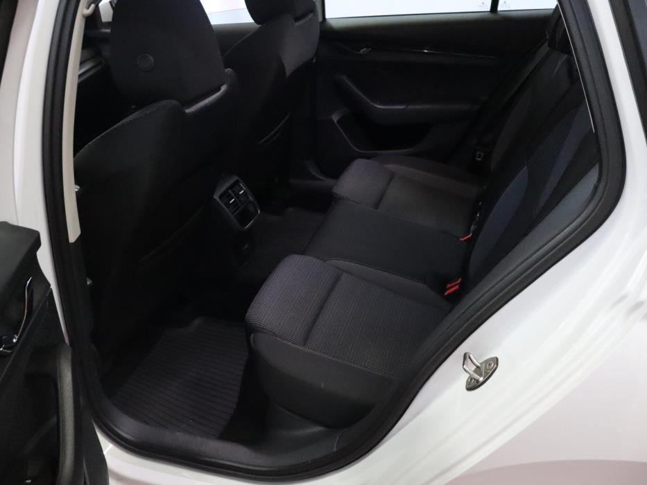 SKODA OCTAVIA 2022