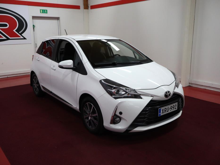 TOYOTA Yaris 2020