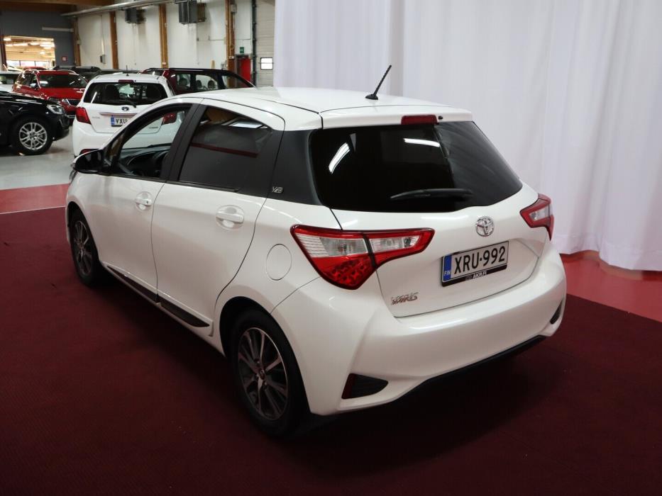 TOYOTA Yaris 2020