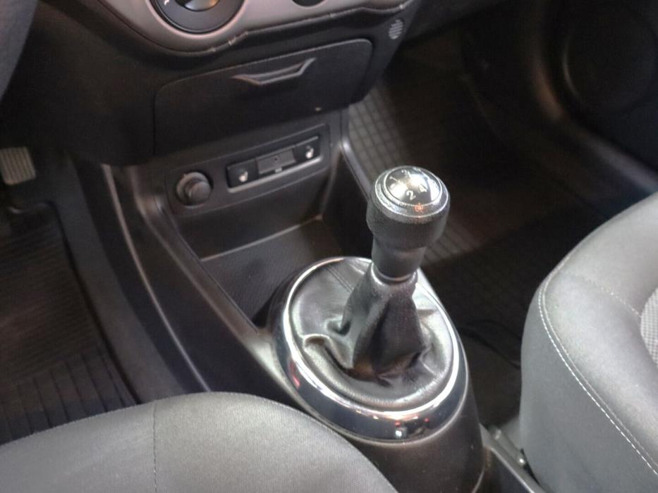 HYUNDAI i20 2011