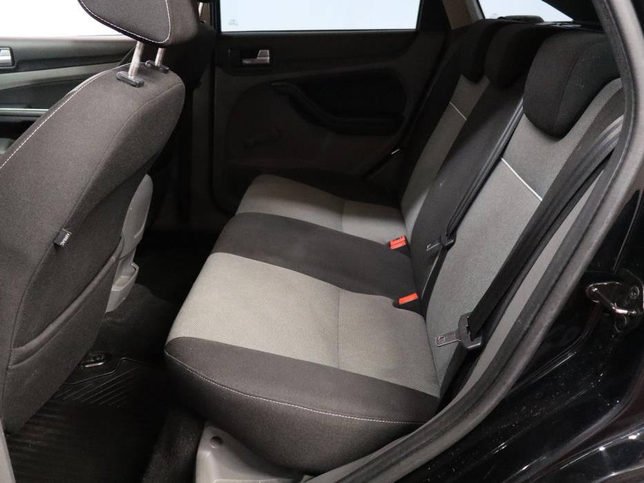 FORD Focus 2011