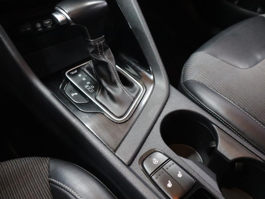 KIA NIRO 2016