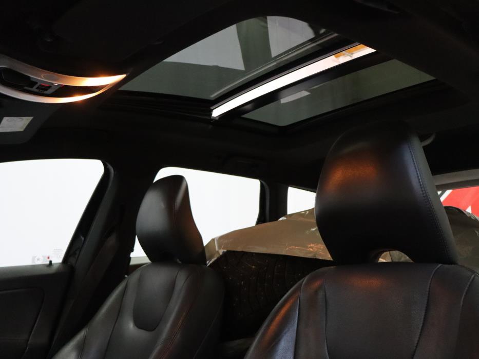 VOLVO XC60 2015