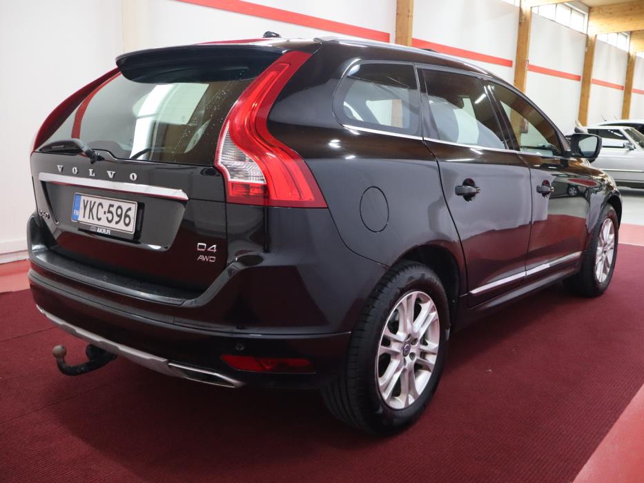 VOLVO XC60 2015