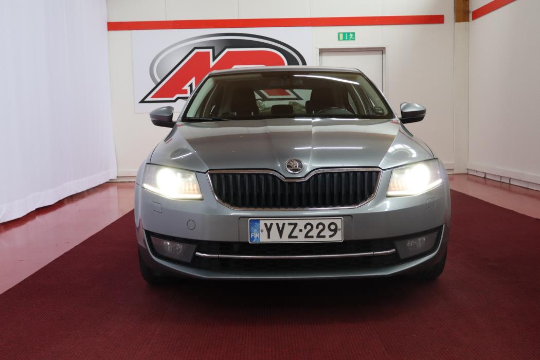 SKODA Octavia 2013