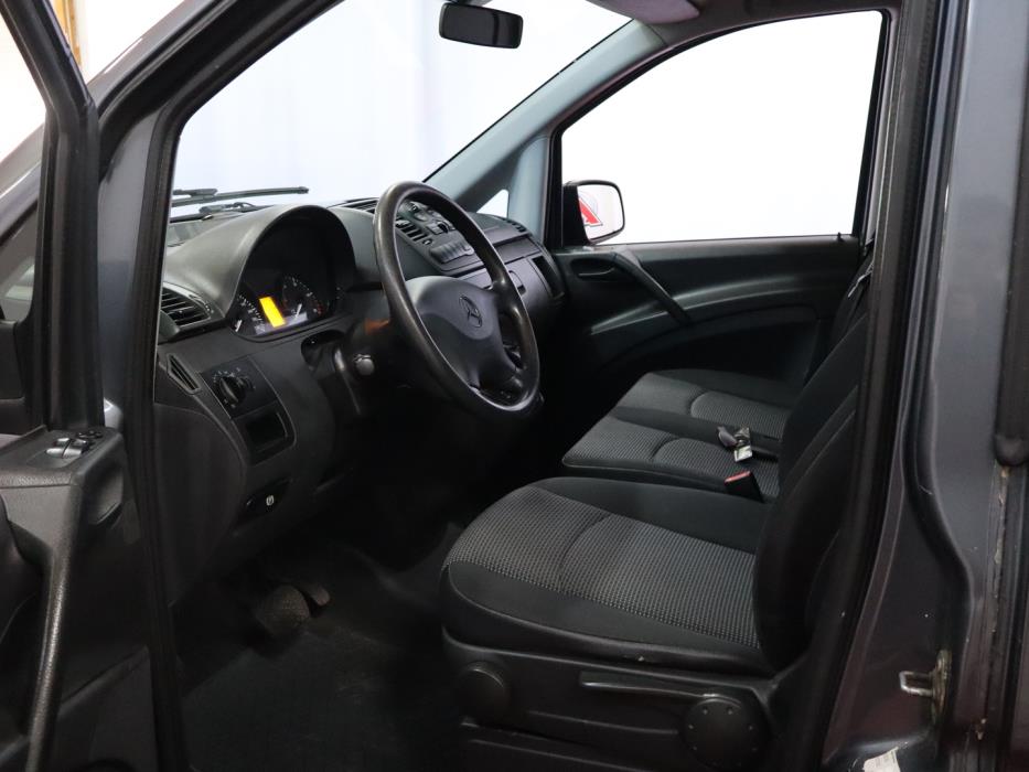 MERCEDES-BENZ Vito 2013