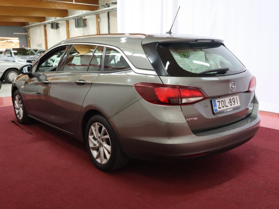 OPEL Astra 2022
