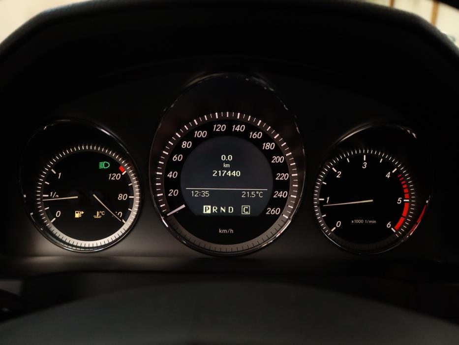 MERCEDES-BENZ C 2010