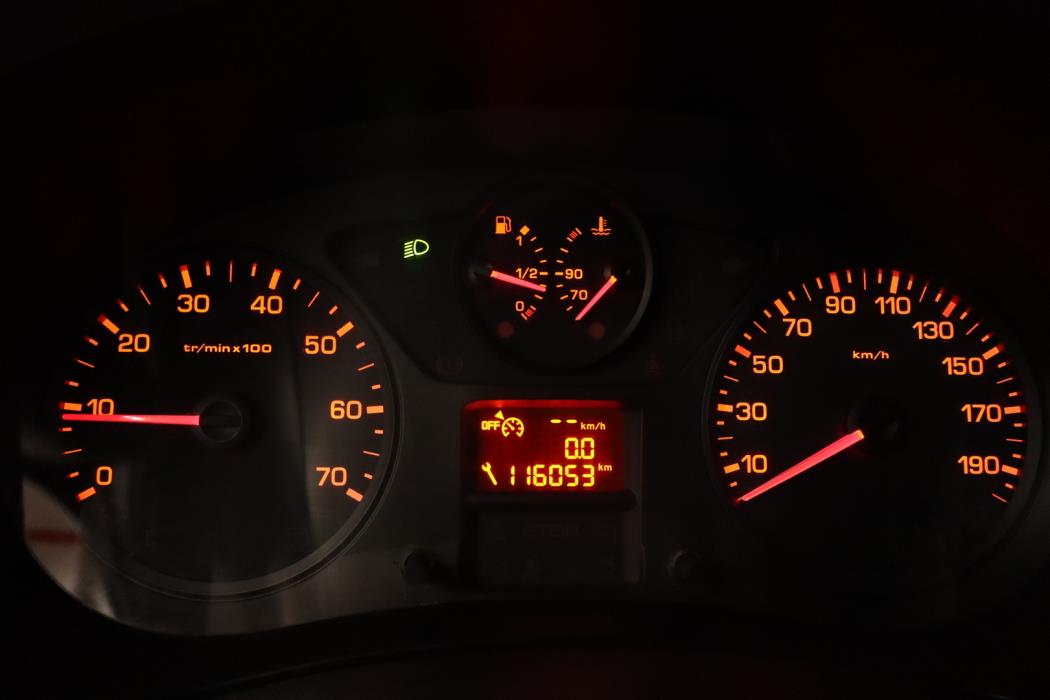 PEUGEOT Partner 2013