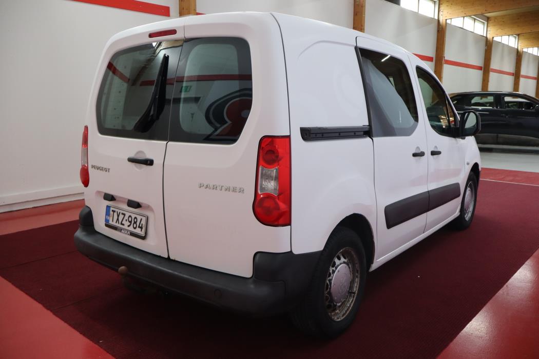 PEUGEOT Partner 2013