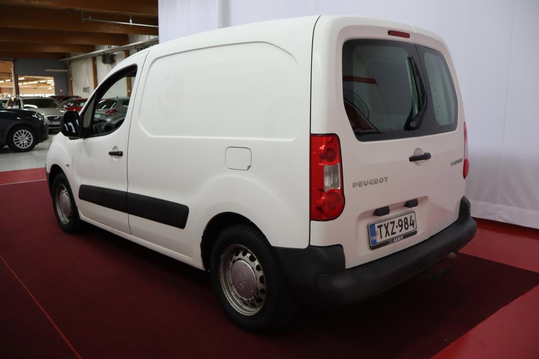 PEUGEOT Partner 2013