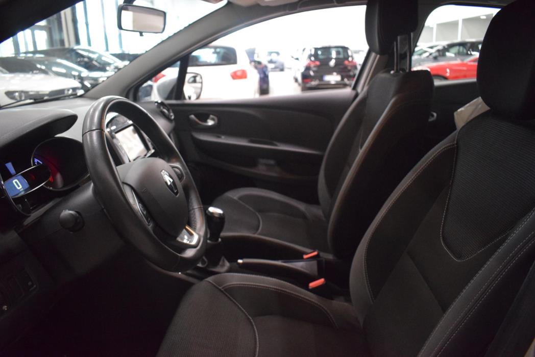 RENAULT Clio 2016