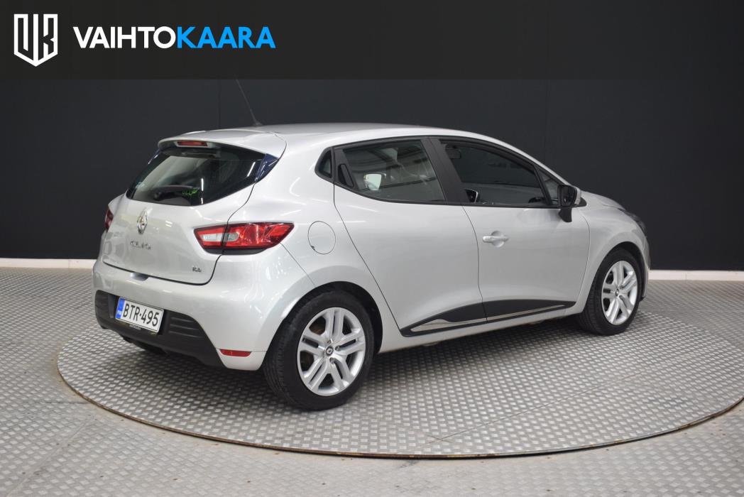 RENAULT Clio 2016