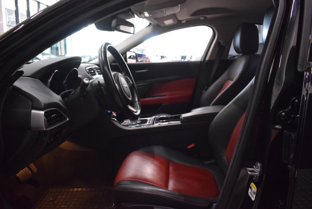 JAGUAR XE 2016