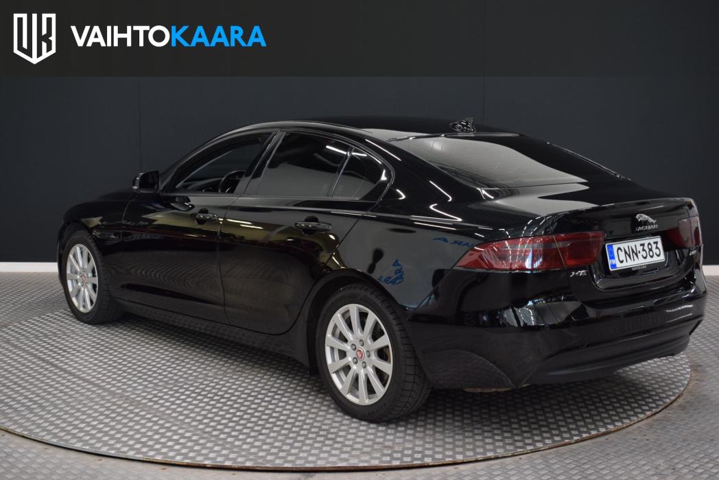 JAGUAR XE 2016