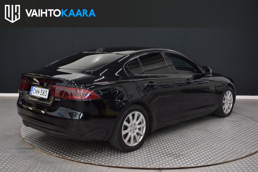 JAGUAR XE 2016
