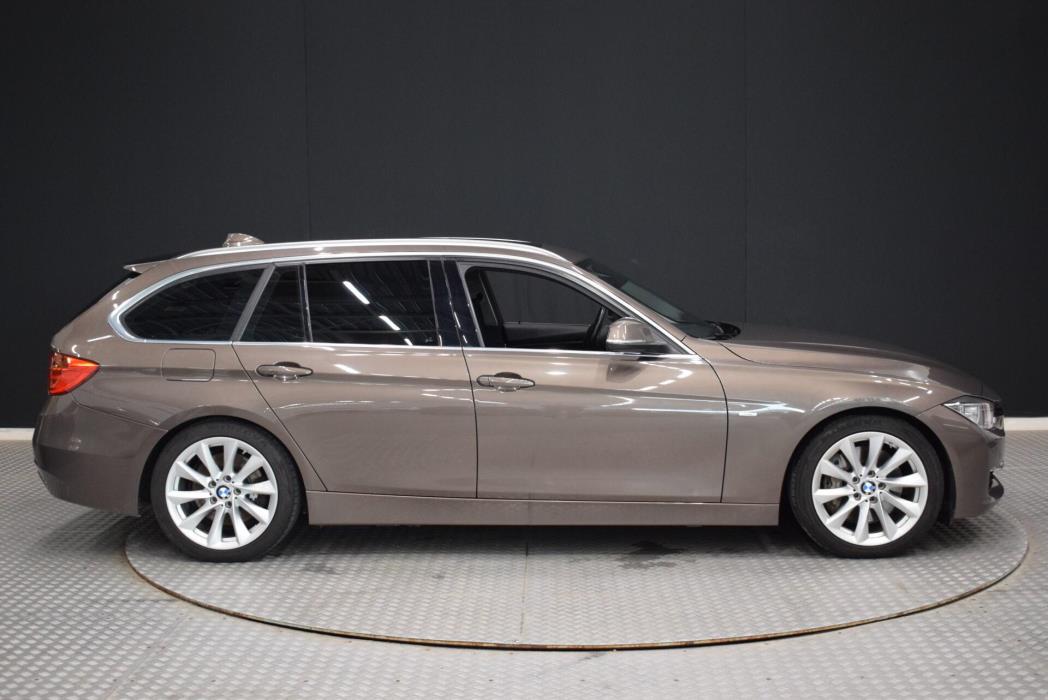 BMW 335 2015