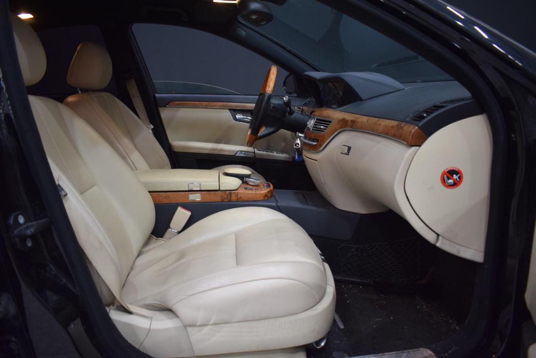 MERCEDES-BENZ S 2006