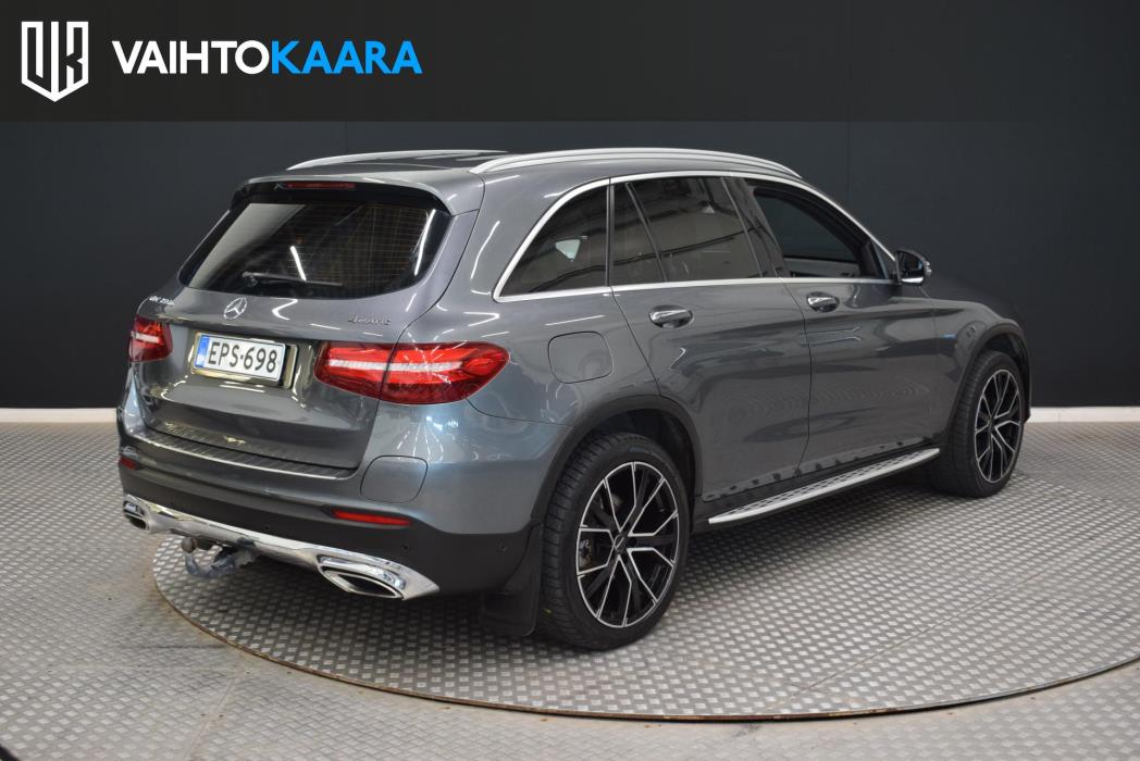 MERCEDES-BENZ GLC 2017