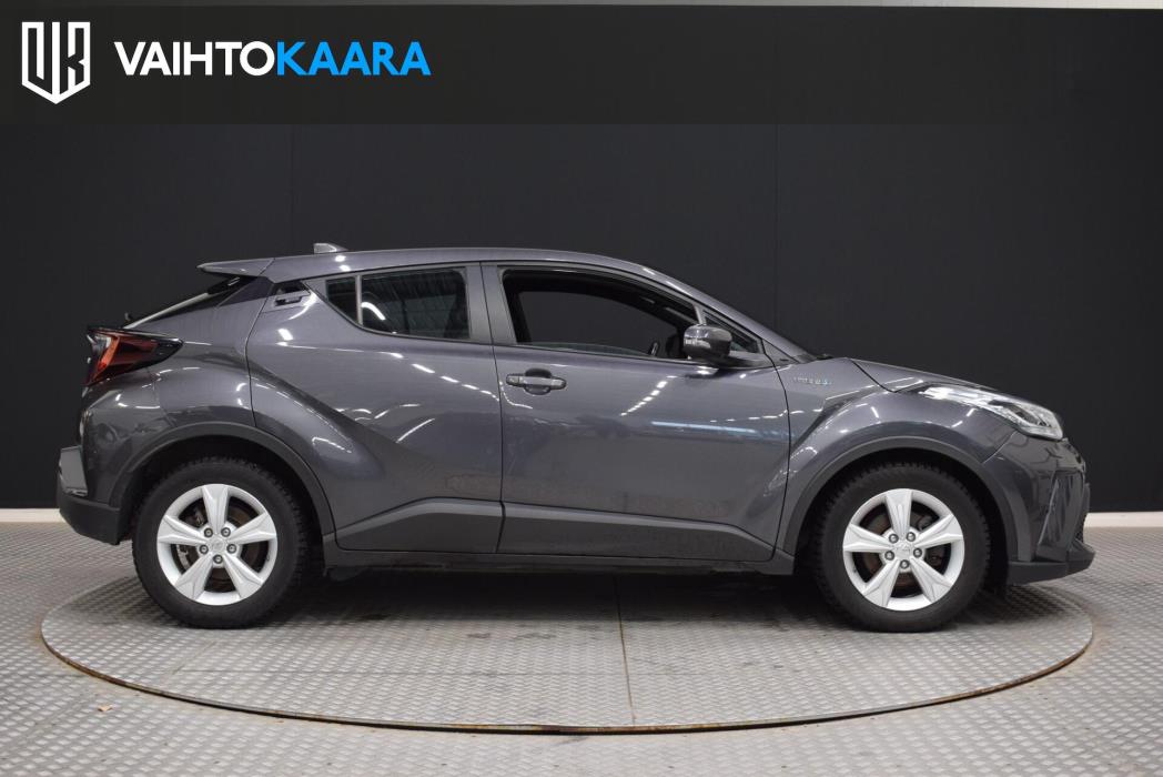 TOYOTA C-HR 2021